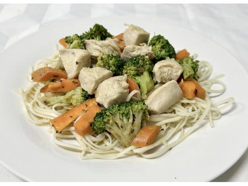 Large Chicken Stir Fry with Egg Noodles - 500g